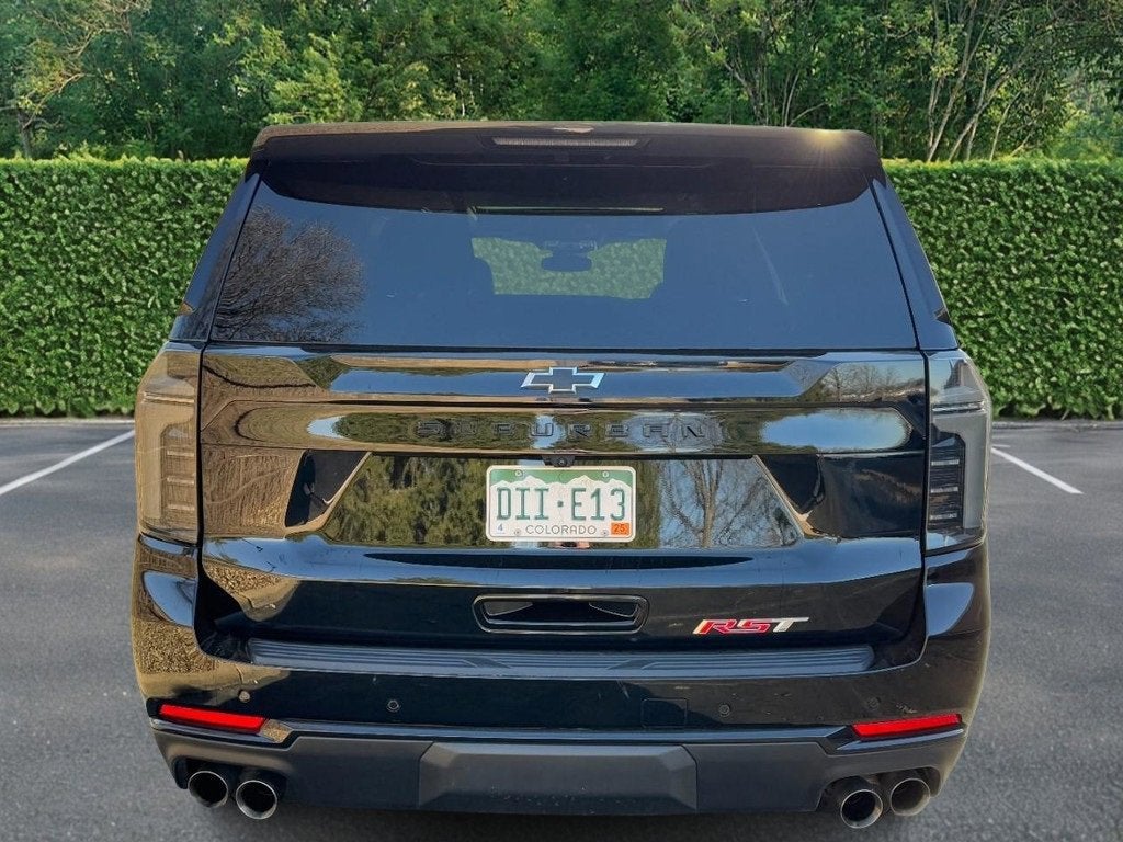 2025 Chevrolet Suburban RST