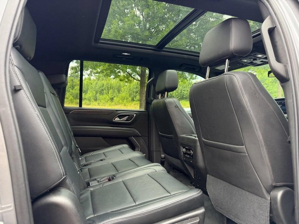 2021 Chevrolet Suburban LT