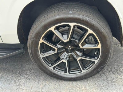 2023 Chevrolet Suburban RST