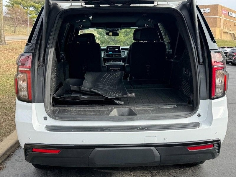 2023 Chevrolet Suburban RST