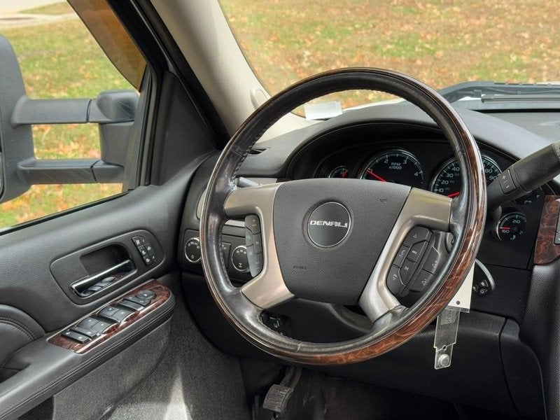 2013 GMC Sierra 2500 HD Denali