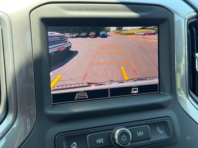 2026 GMC Sierra 3500HD Pro - Photo 9