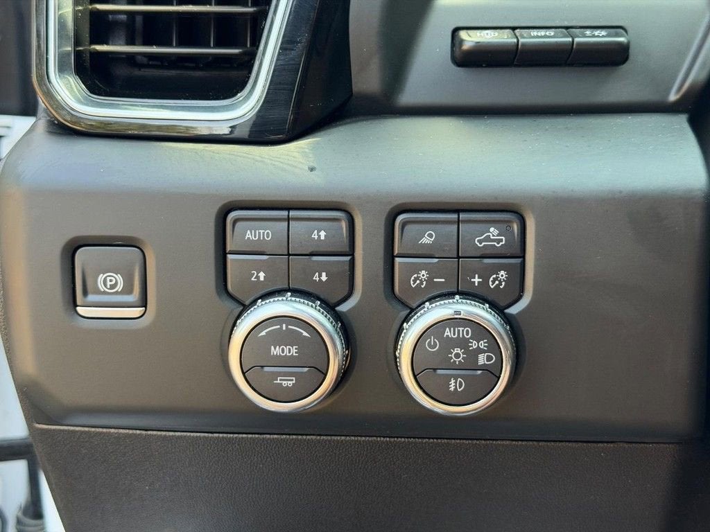 2024 GMC Sierra 2500 HD Denali Ultimate