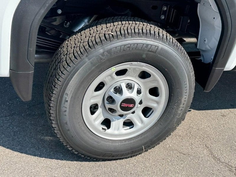 2025 GMC Sierra 2500 HD Pro