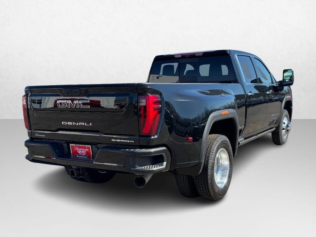 2026 GMC Sierra 3500 HD Denali Ultimate DRW