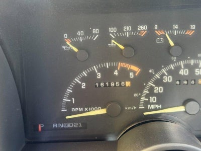 1994 GMC Sierra 1500 REG CAB 4WD 133WB