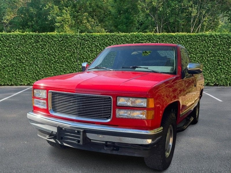 1994 GMC Sierra 1500 REG CAB 4WD 133WB