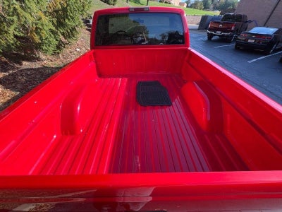 1994 GMC Sierra 1500 REG CAB 4WD 133WB