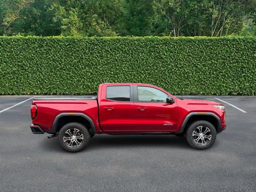 2024 GMC Canyon AT4