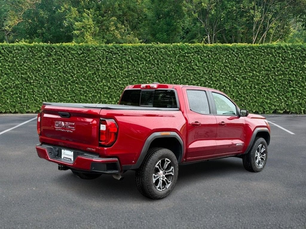 2024 GMC Canyon AT4
