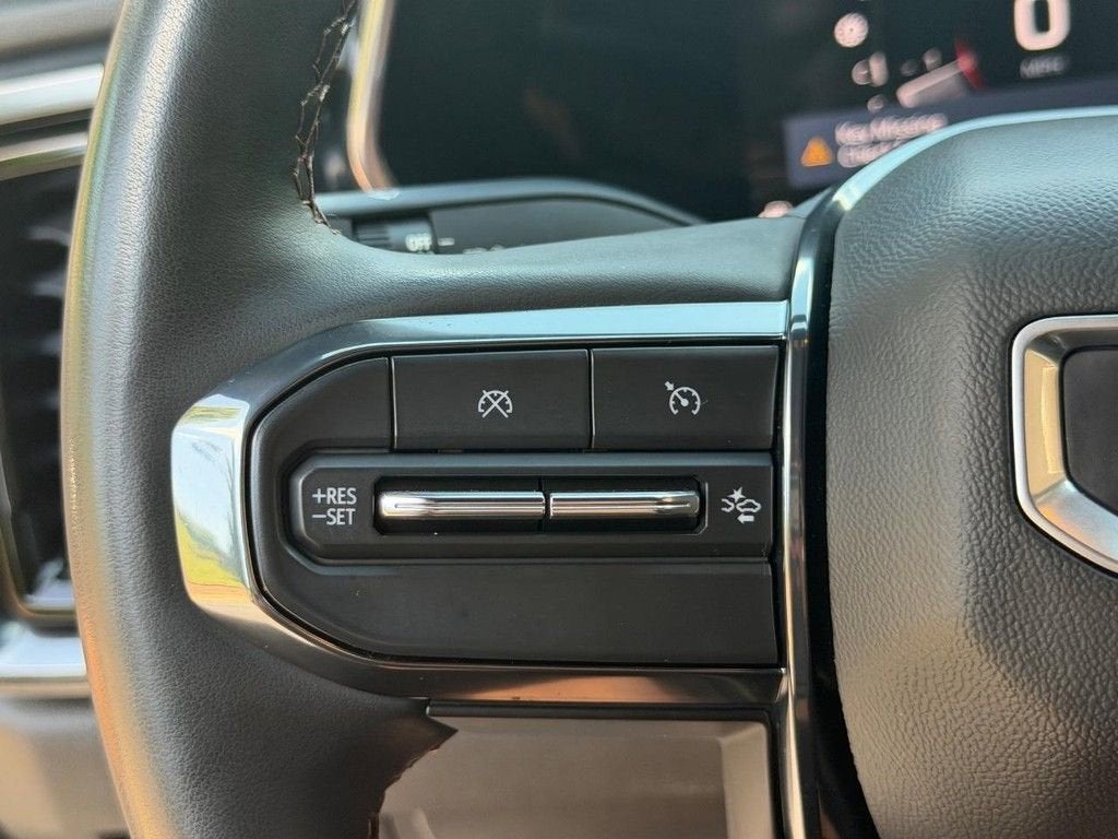 2023 GMC Canyon AT4
