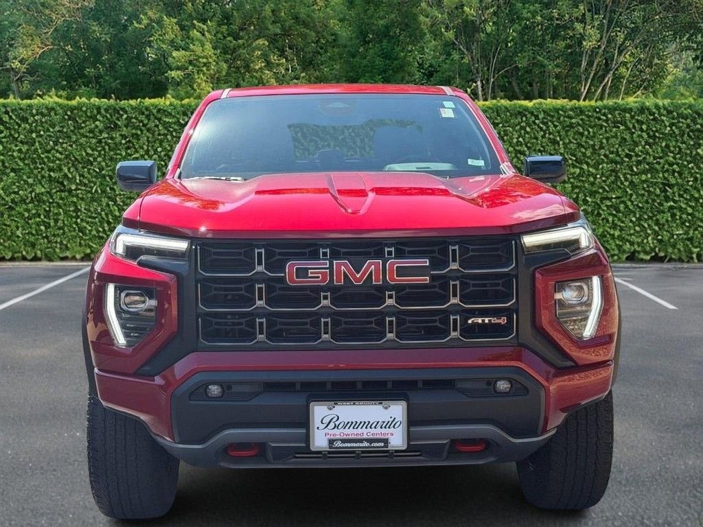2023 GMC Canyon AT4