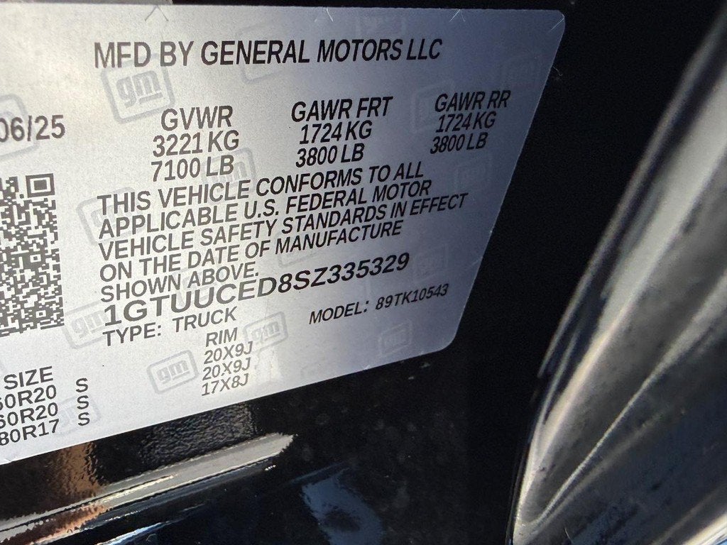 2025 GMC Sierra 1500 Elevation