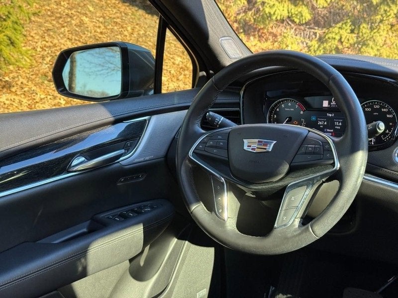 2021 Cadillac XT5 Premium Luxury