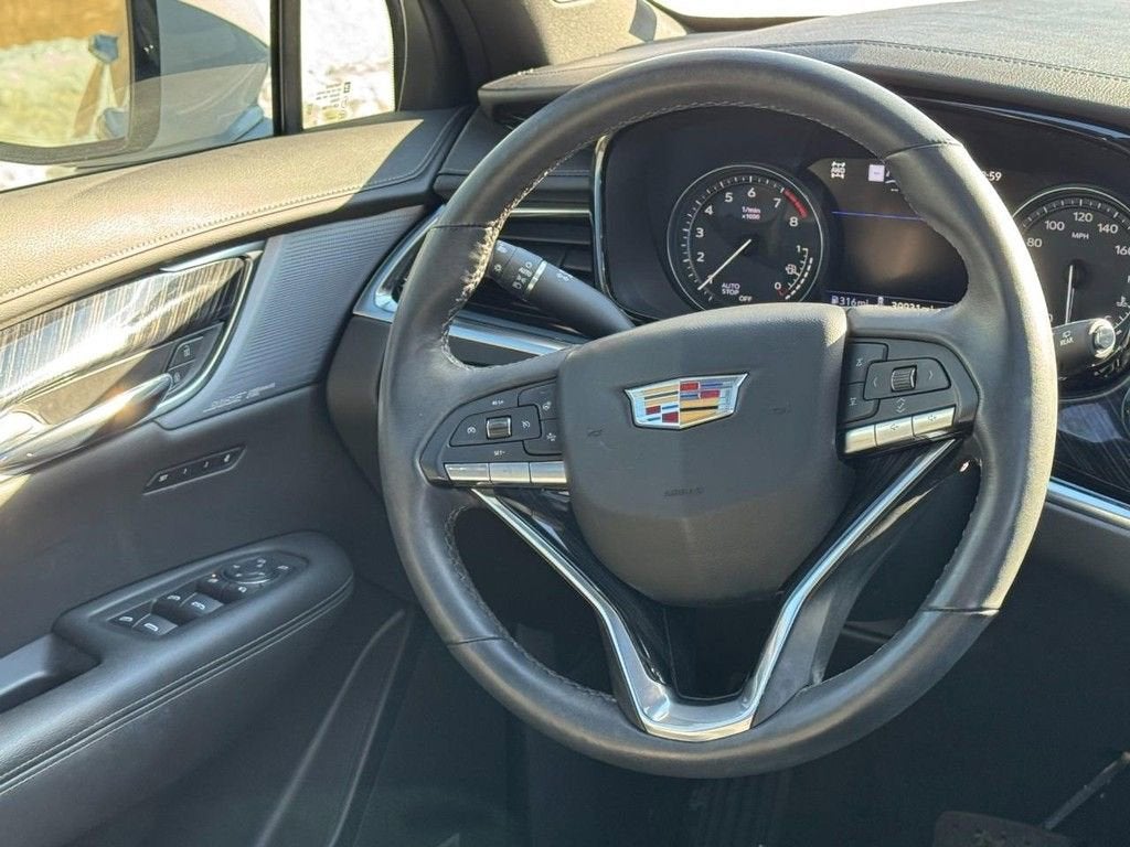 2023 Cadillac XT6 Premium Luxury