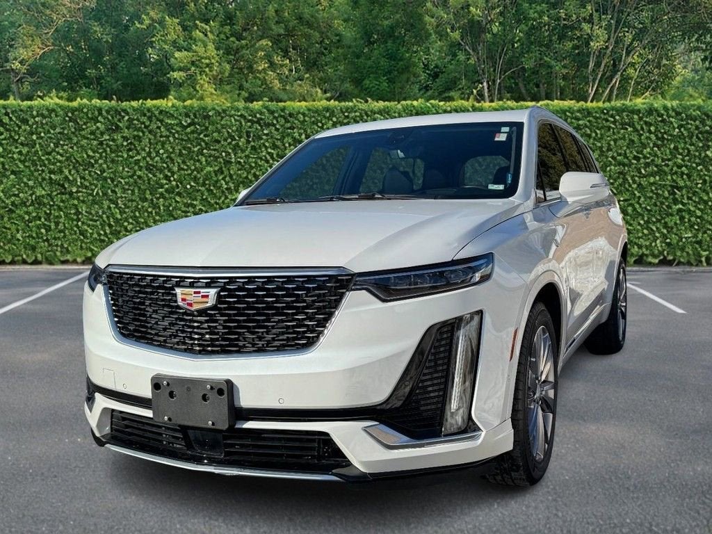 2023 Cadillac XT6 Premium Luxury