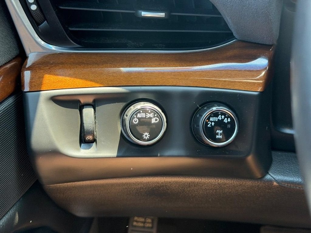 2019 Cadillac Escalade Luxury