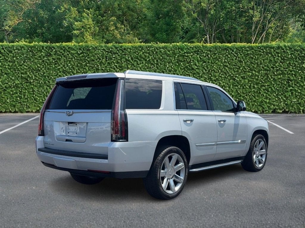 2019 Cadillac Escalade Luxury