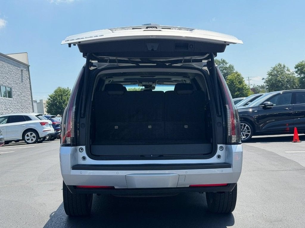 2019 Cadillac Escalade Luxury