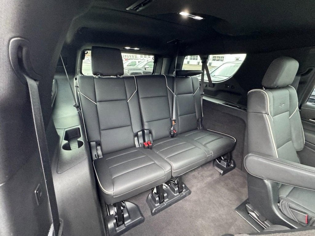 2023 Cadillac Escalade ESV Sport