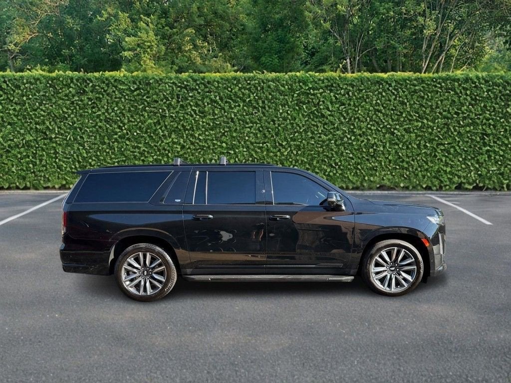 2022 Cadillac Escalade ESV Sport