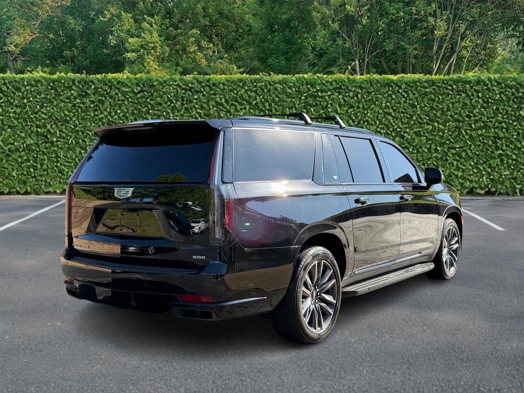 2022 Cadillac Escalade ESV Sport
