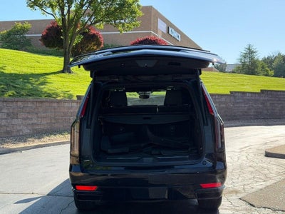 2022 Cadillac Escalade ESV Sport