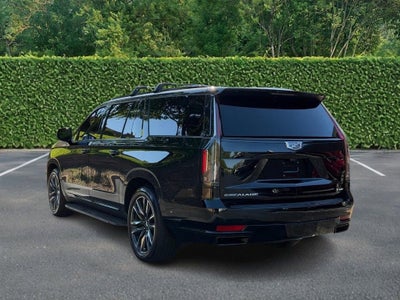 2022 Cadillac Escalade ESV Sport