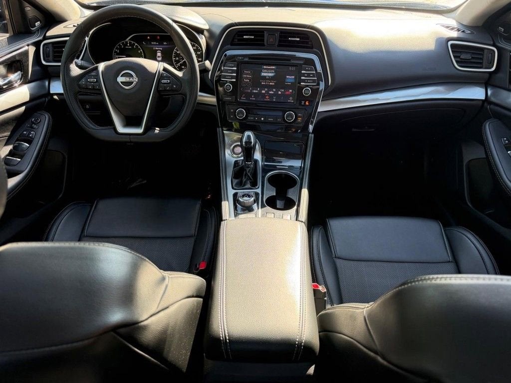 2023 Nissan Maxima SL