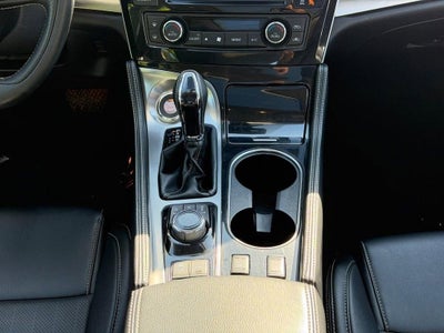 2023 Nissan Maxima SL