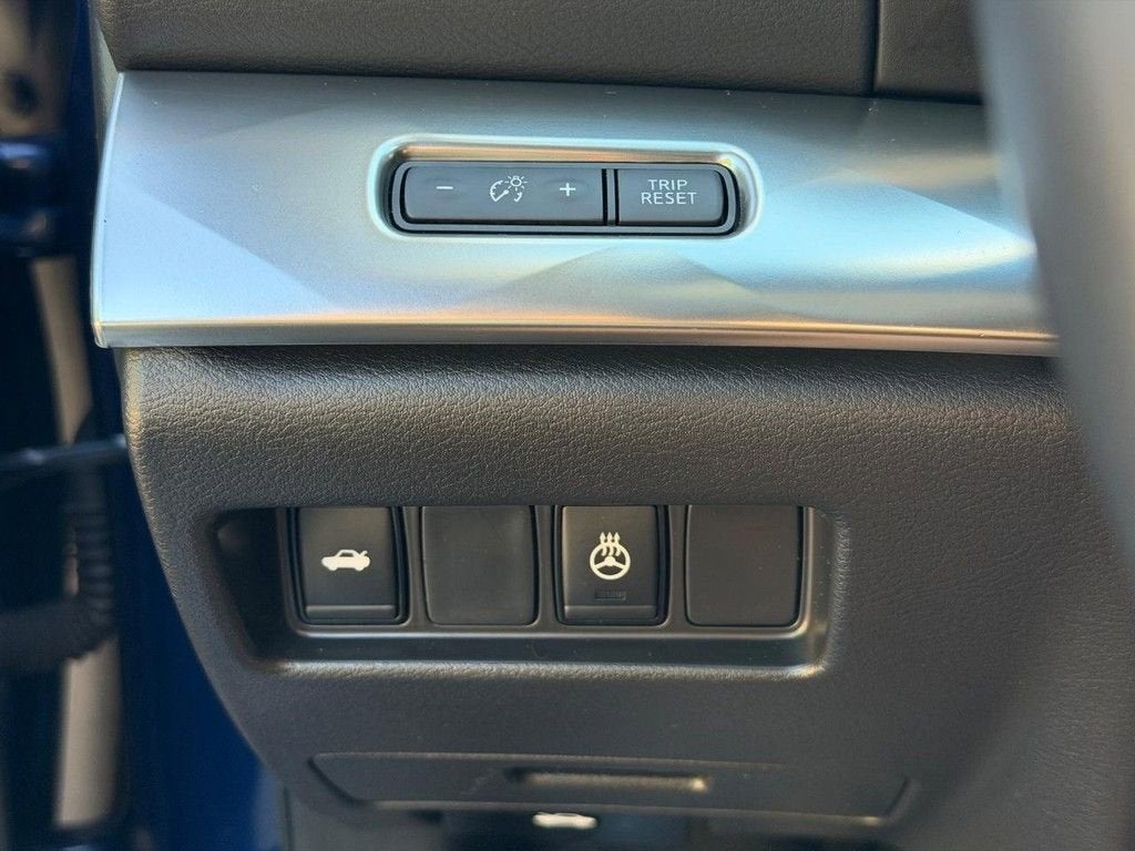 2023 Nissan Maxima SL