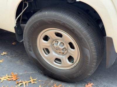 2022 Nissan Frontier S