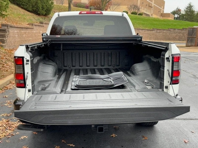 2022 Nissan Frontier S