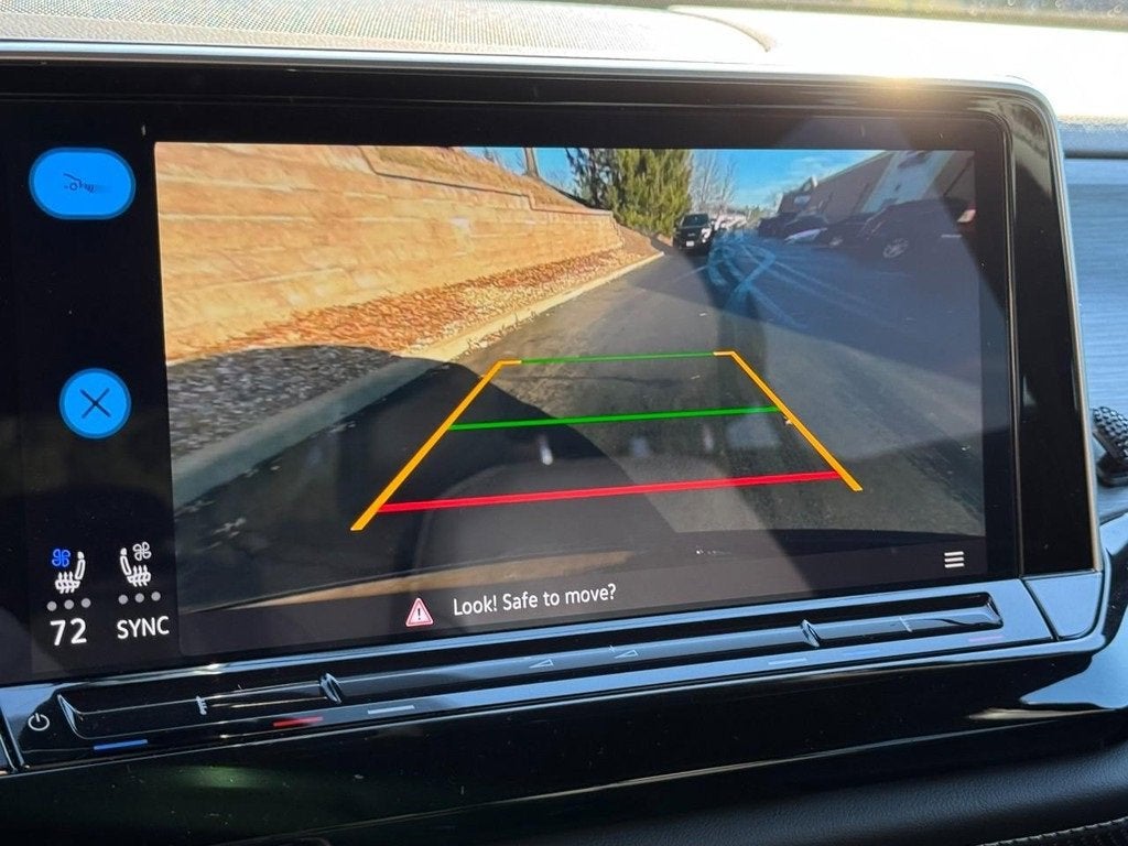 2024 Volkswagen Atlas Cross Sport 2.0T SE