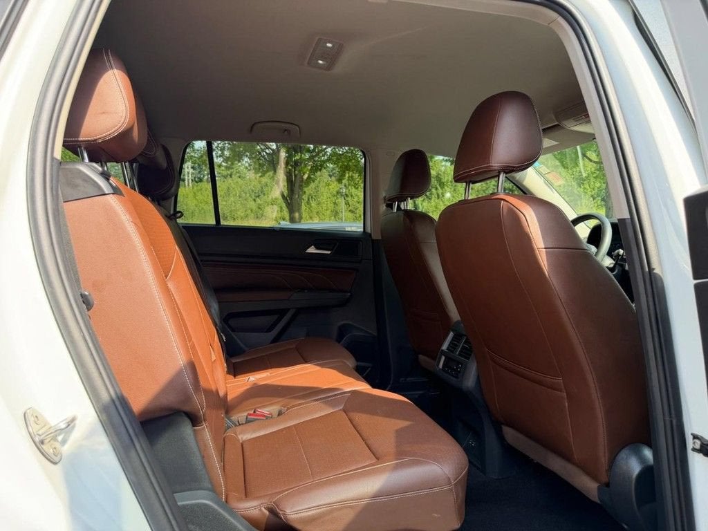 2023 Volkswagen Atlas 3.6L V6 SE w/Technology