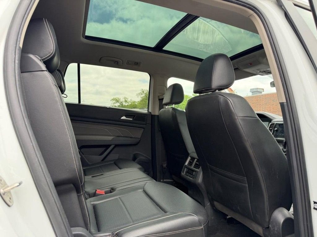 2022 Volkswagen Atlas 2.0T SE w/Technology