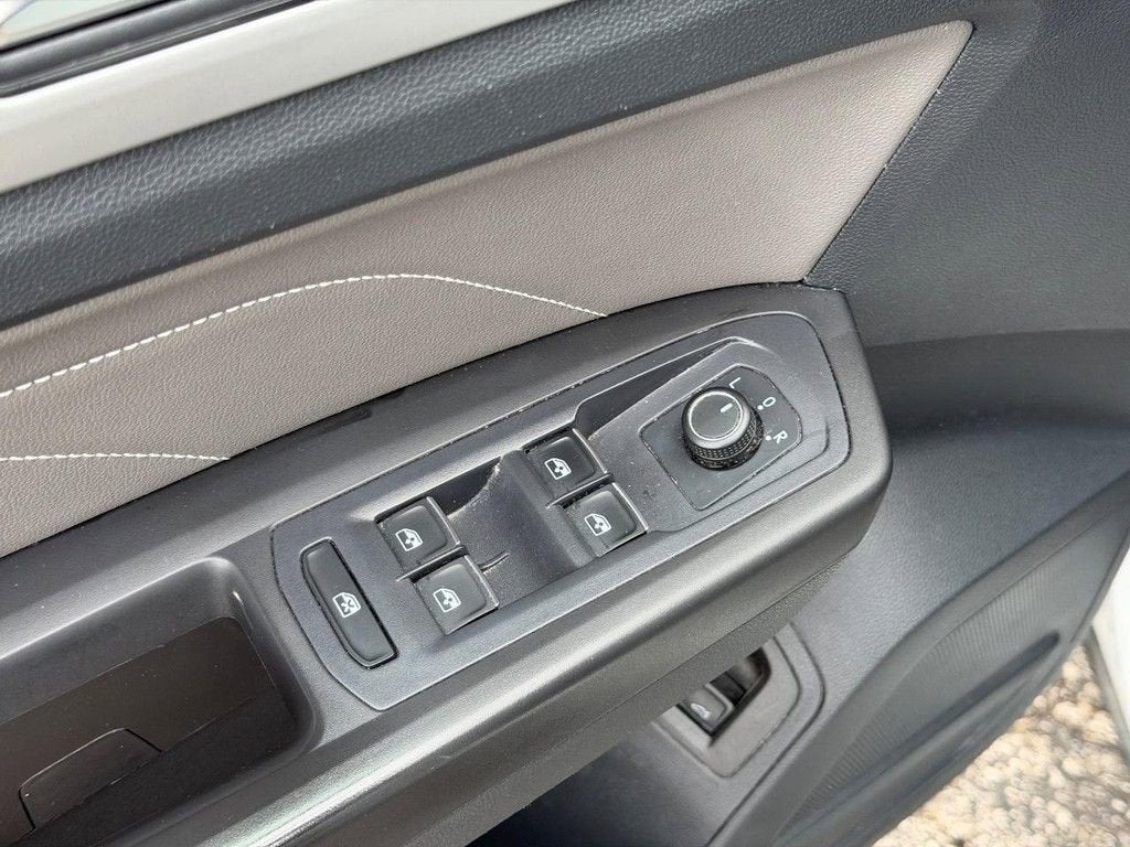 2022 Volkswagen Atlas 2.0T SE w/Technology