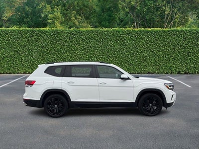 2022 Volkswagen Atlas 2.0T SE w/Technology