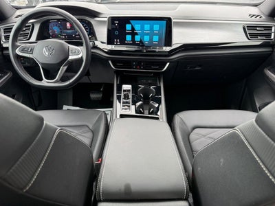 2026 Volkswagen Atlas Cross Sport 2.0T SE w/Technology