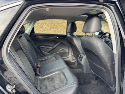 2013 Volkswagen Passat SEL