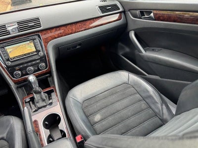 2013 Volkswagen Passat SEL