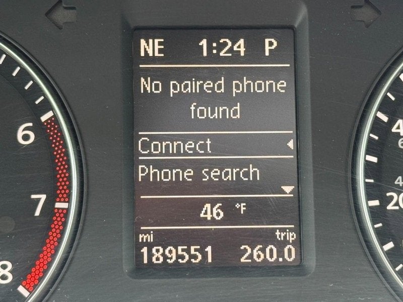 2013 Volkswagen Passat SEL