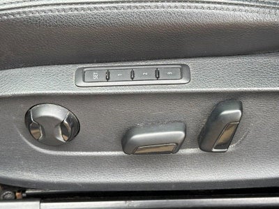 2013 Volkswagen Passat SEL