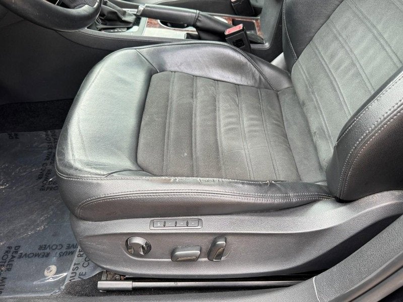 2013 Volkswagen Passat SEL