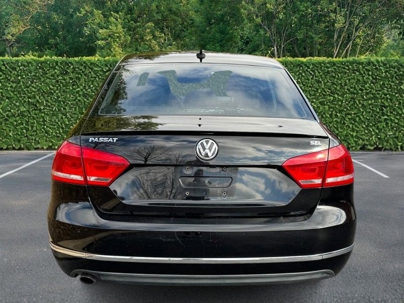2013 Volkswagen Passat SEL