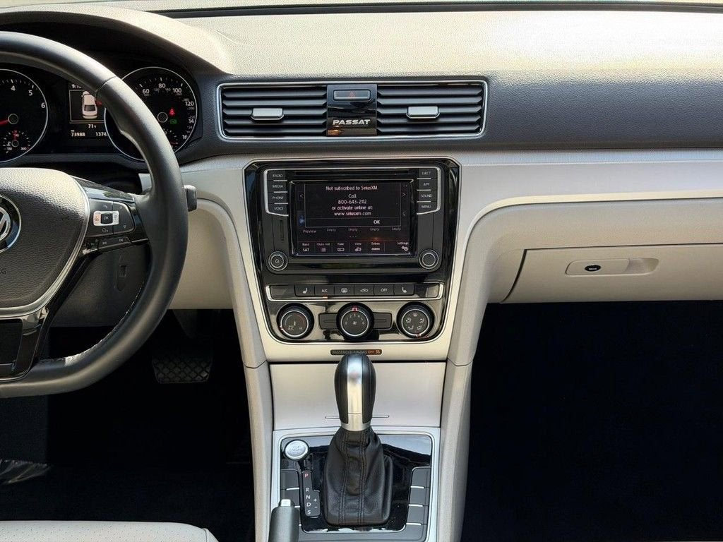 2019 Volkswagen Passat 2.0T Wolfsburg Edition