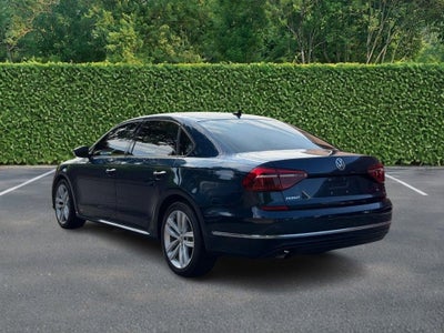 2019 Volkswagen Passat 2.0T Wolfsburg Edition