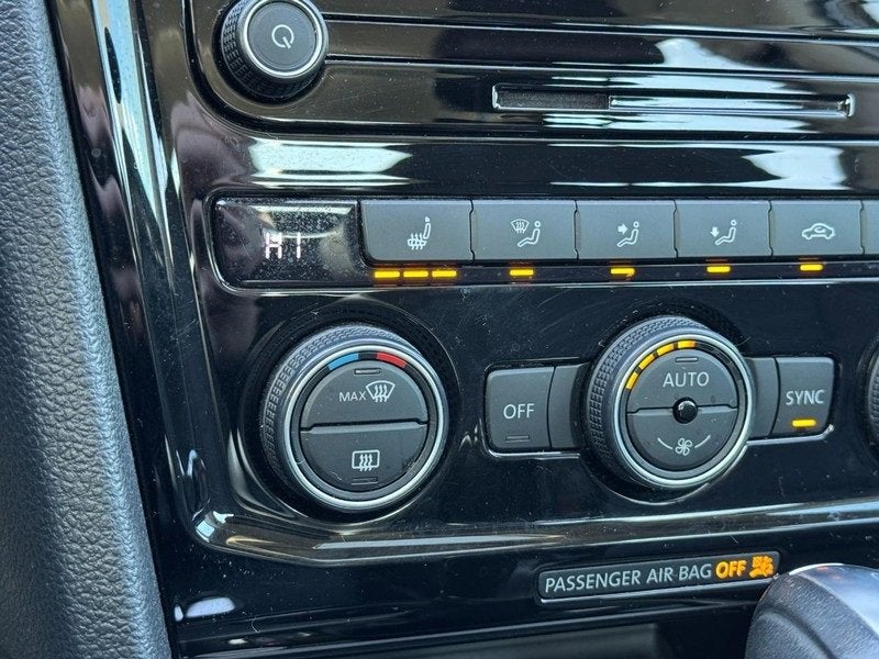 2020 Volkswagen Passat 2.0T R-Line