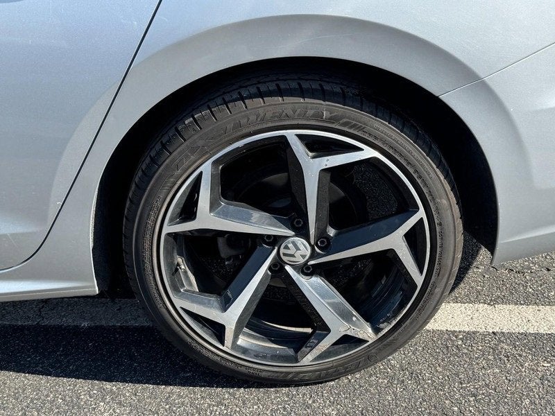 2020 Volkswagen Passat 2.0T R-Line