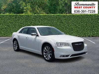 2021 Chrysler 300 Touring L